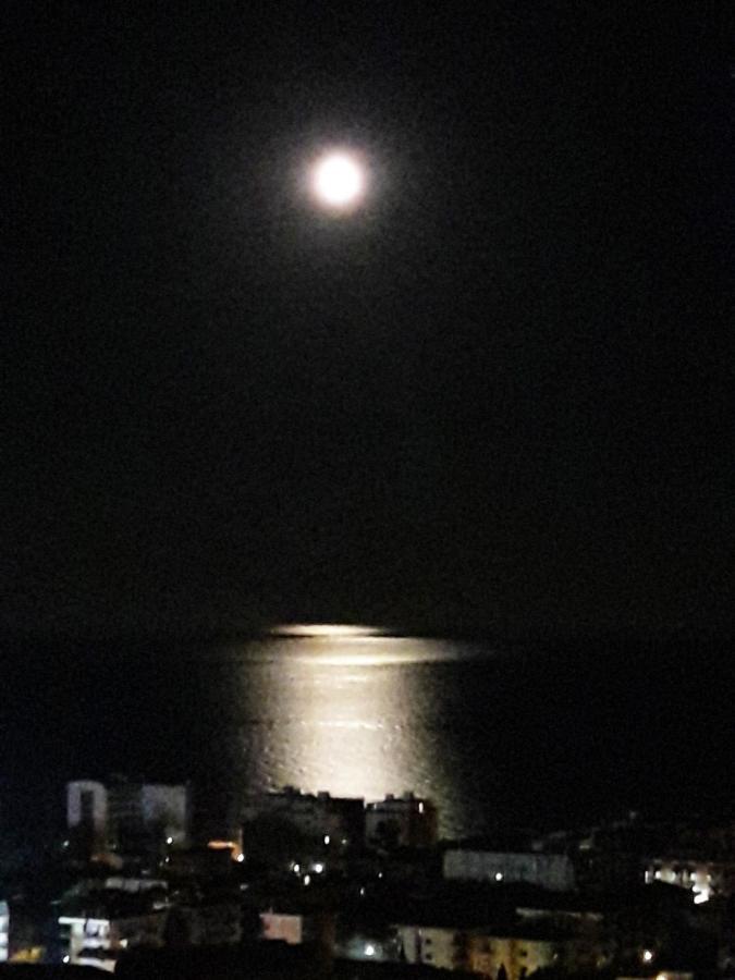 Very Cosy House With Fabulous Sea View! 피에트라리구레 객실 사진